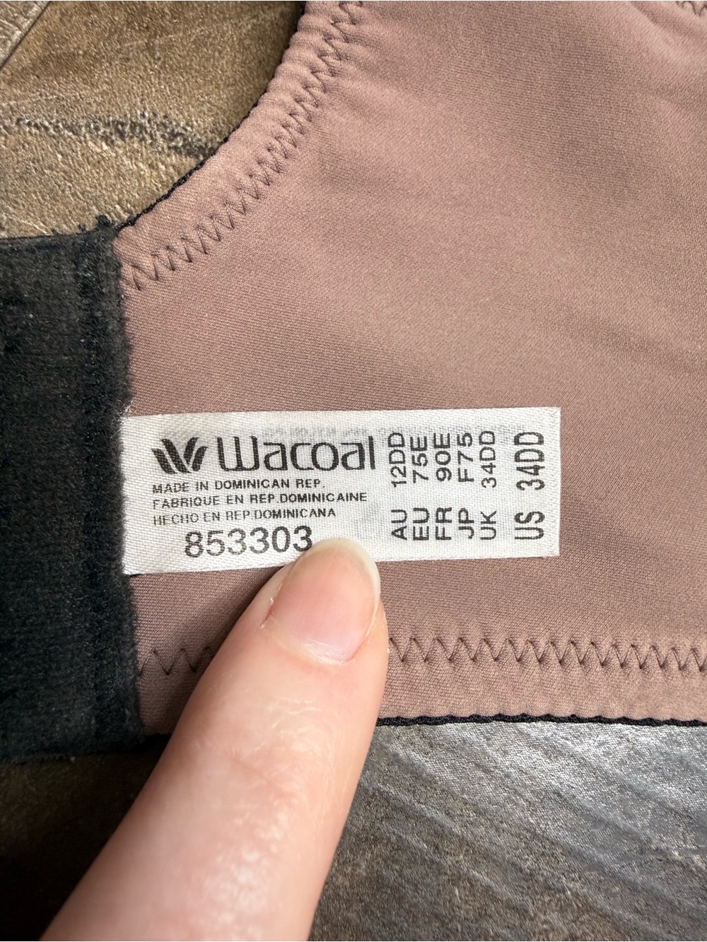 Wacoal Back Appeal size 34DD - Picture 4 of 9